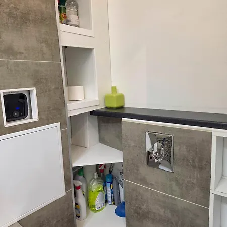 アパート Renovated 3-room With Parking ヴァロリス