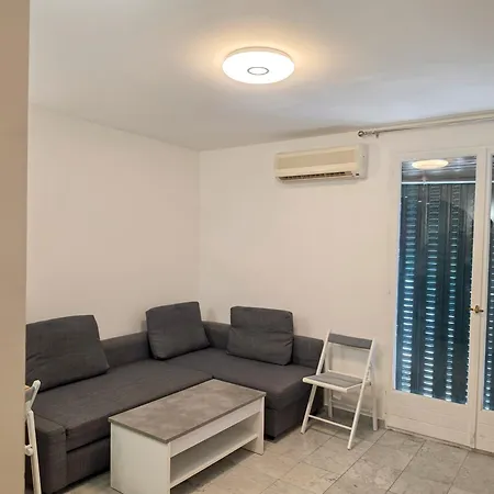 Renovated 3-room With Parking * ヴァロリス
